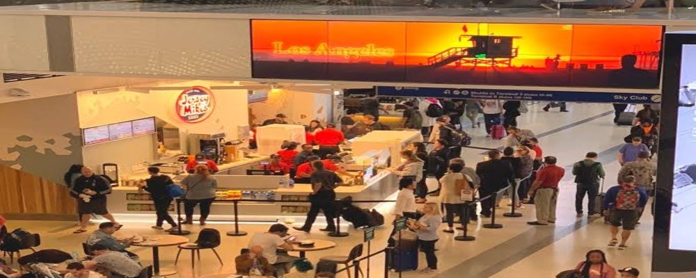 Los Angeles International Airport’s Dining & Retail Outlets
