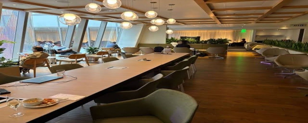 Travel Luxuries & Amenities for Lufthansa Terminal at LAX